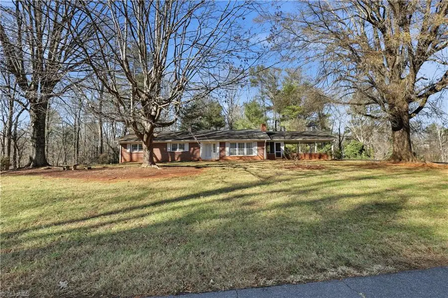347 Kerry Lane, Wilkesboro, NC 28697 - Image #2