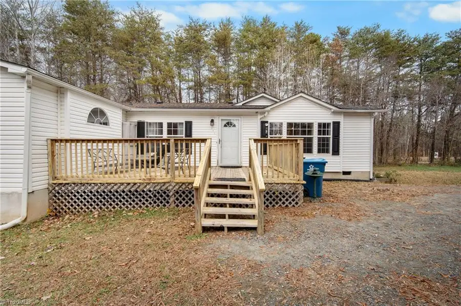 147 Camellia Lane, Mocksville, NC 27028 - Image #2