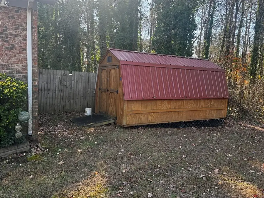 3993 & 3997 Valley Drive, Sophia, NC 27350 - Image #3