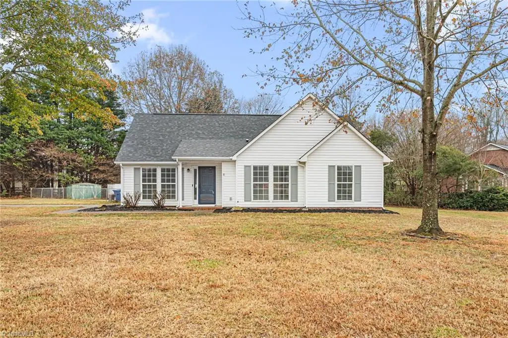 111 W Butler Avenue, Liberty, NC 27298 - Image #1