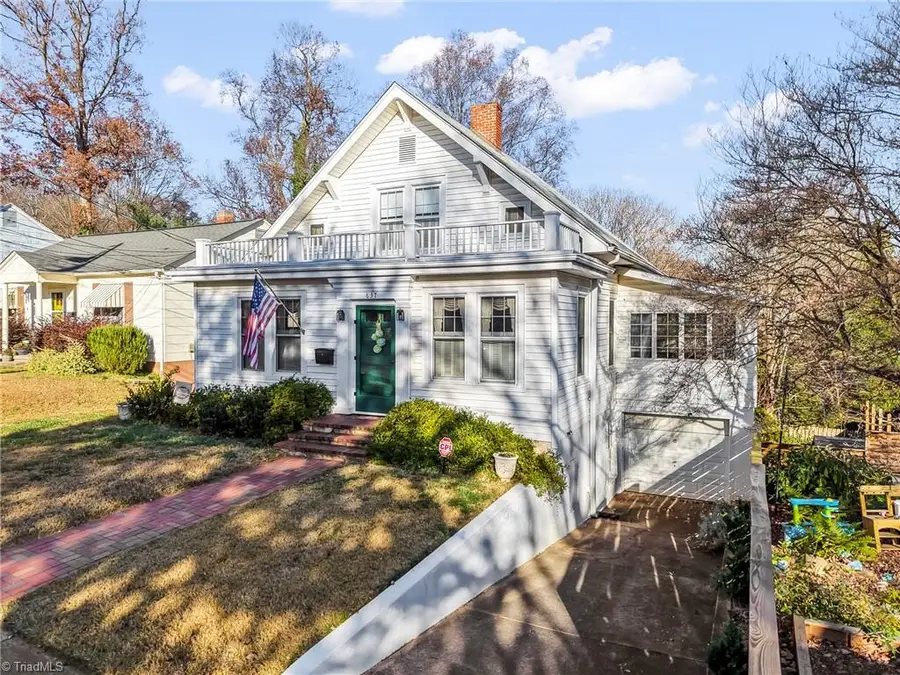 637 Hunter Avenue, Winston Salem, NC 27101 - Image #2