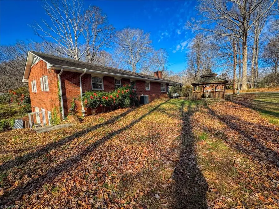 195 Claybon Drive, Advance, NC 27006 - Image #2