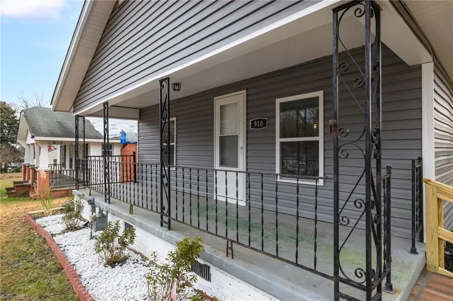 910 Charlotte Avenue, High Point, NC 27262 - Image #2