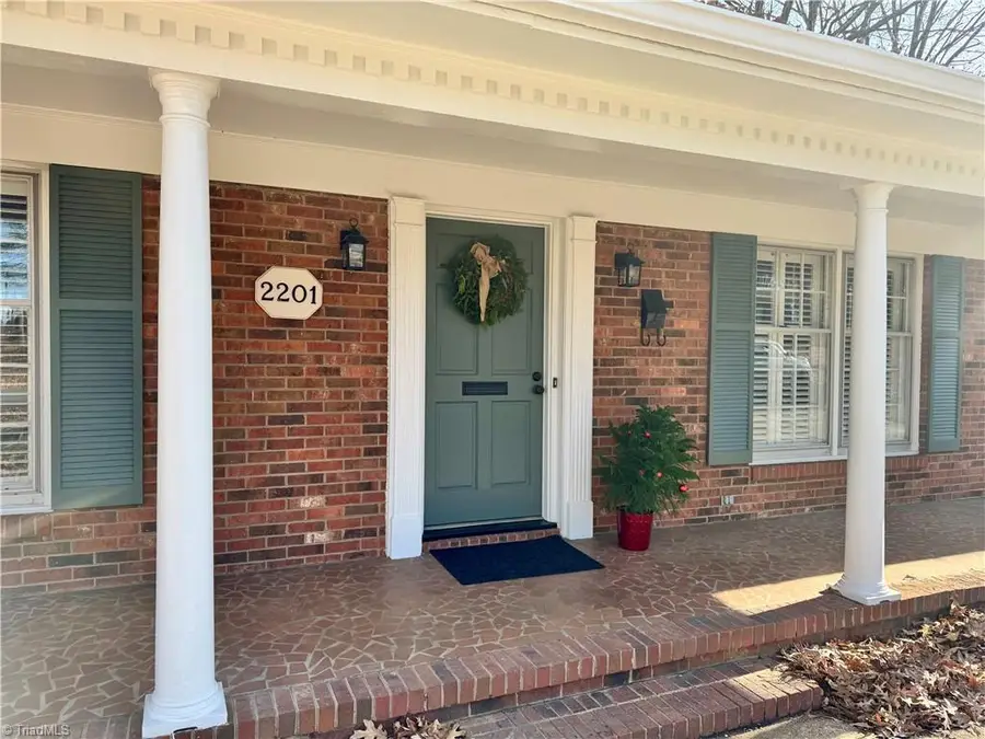 2201 Hathaway Drive, Greensboro, NC 27408 - #2
