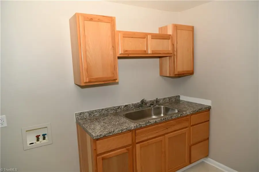 525 Graham Avenue, Winston Salem, NC 27101 - Image #2