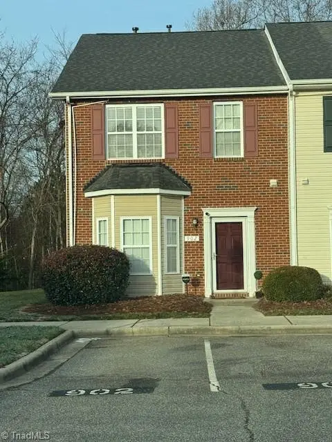 902 Brittany Way, Archdale, NC 27263 - Image #2