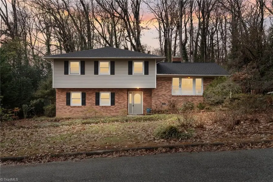 2703 Tillbrook Place, Greensboro, NC 27408 - Image #3