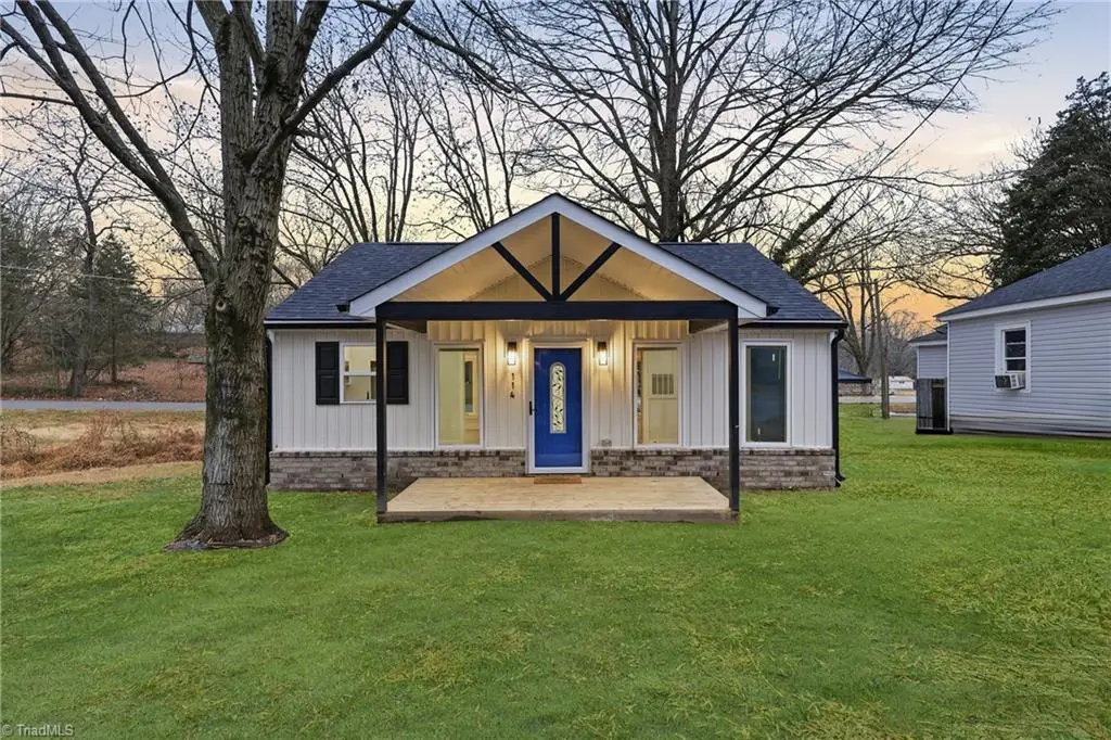 114 Council Street, Thomasville, NC 27360 - Image #1