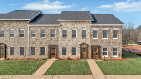 2113 24th Street Lane Se, Hickory, NC 28602