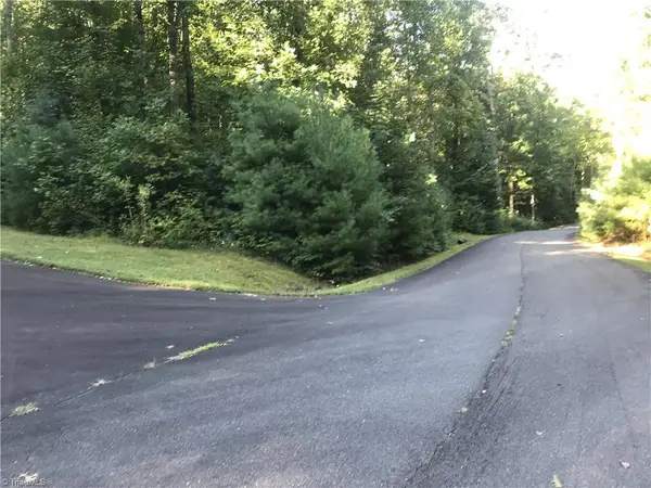 TBD Lot 28 Sonterra Drive, Lansing, NC 28643