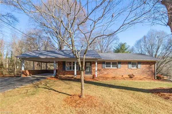 2521 N Berry Street, Germanton, NC 27019