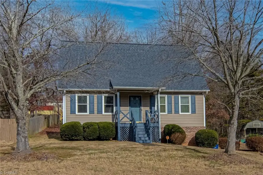 2945 Poinsetta Drive, Winston Salem, NC 27107 - Image #2