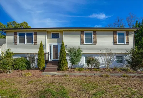 532 Henderson Drive, Clemmons, NC 27012