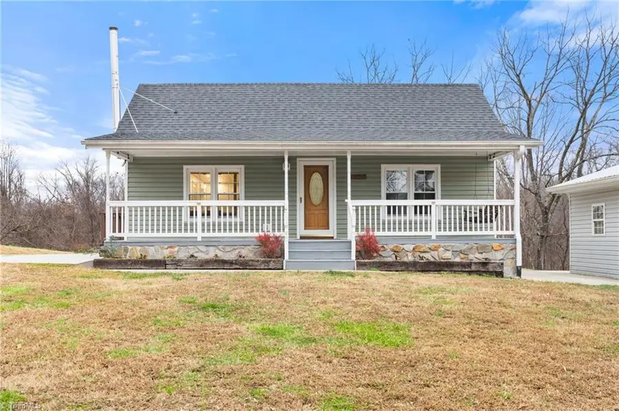 138 Durham Lane, Mount Airy, NC 27030 - Image #2