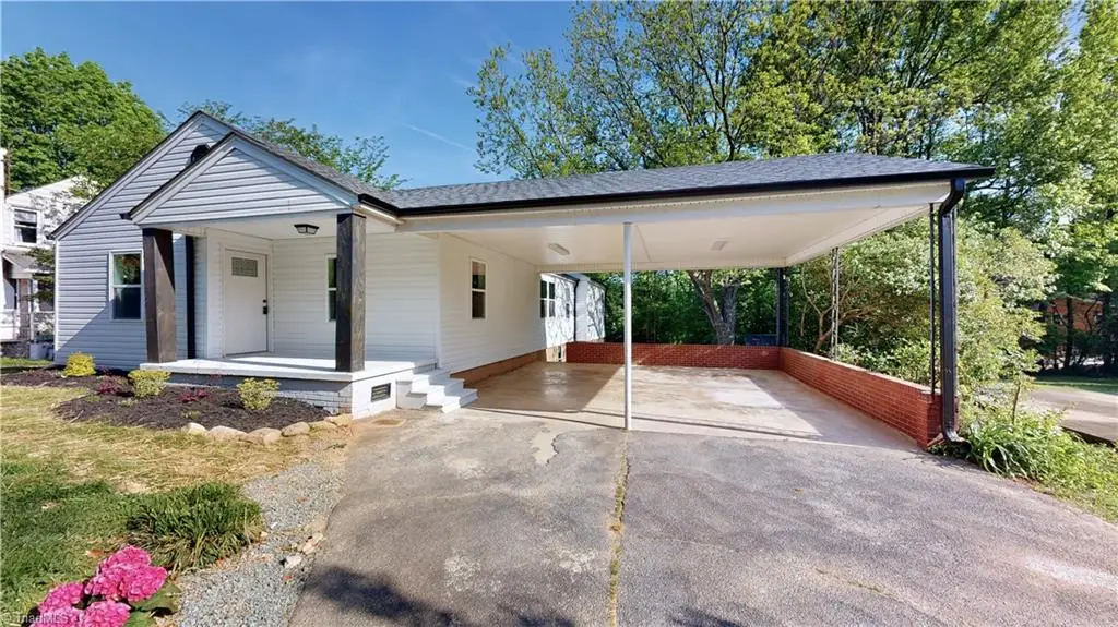 127 E Walker Avenue, Asheboro, NC 27203 - Image #1