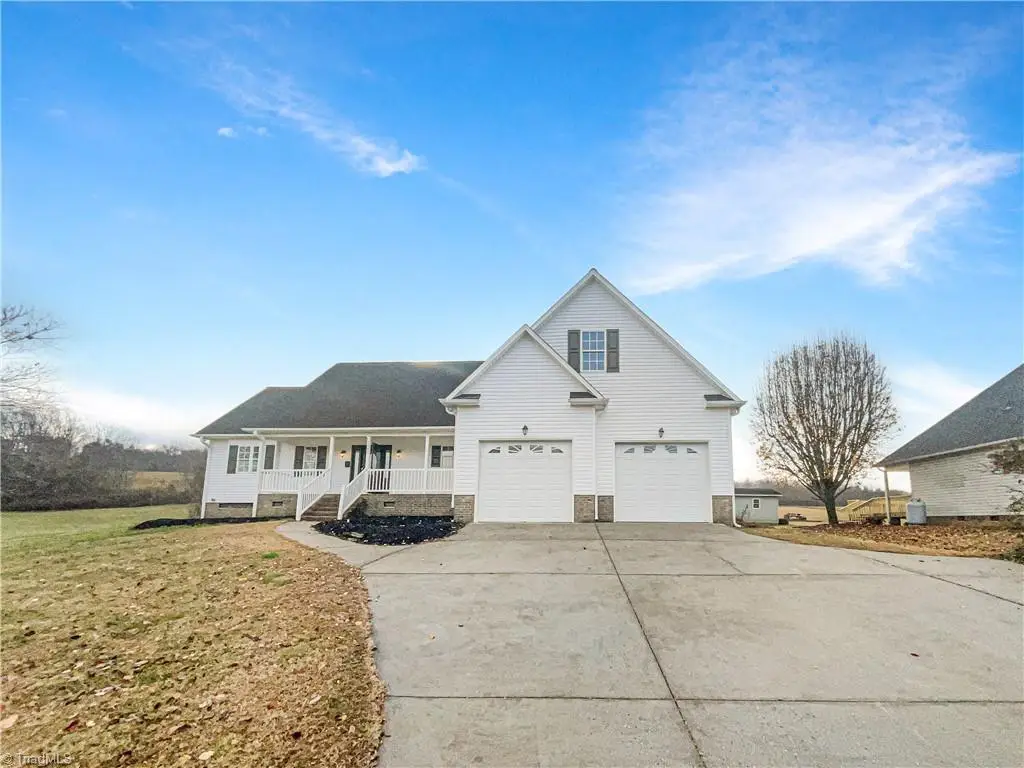 2942 Clear Ridge Drive, Trinity, NC 27370 - Image #1