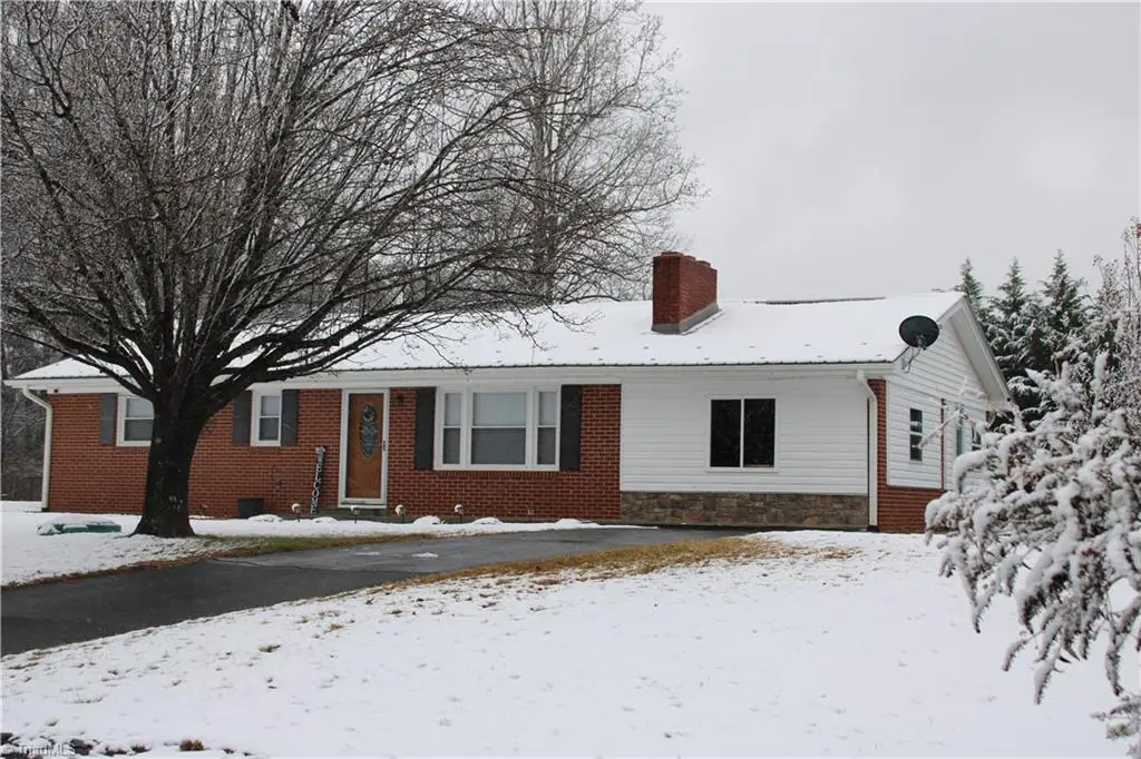 1185 Babe Gray Road, Westfield, NC 27053 - Image #1