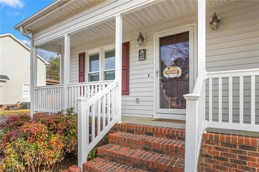 825 Lockesley Lane, Burlington, NC 27217 - Image #3