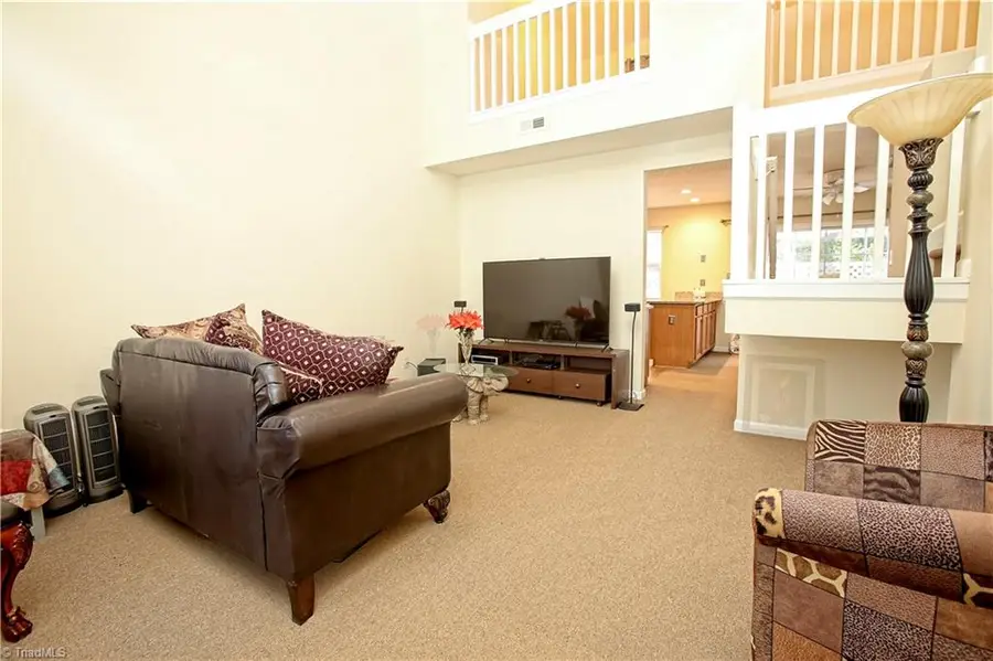 25 Tannenbaum Circle, Greensboro, NC 27410 - Image #2