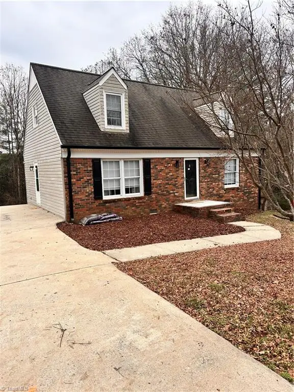 462 Shannon View Street, North Wilkesboro, NC 28659