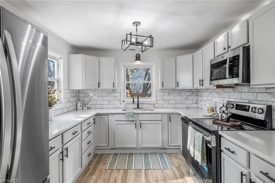 5038 Longbrook Circle, Winston Salem, NC 27105 - Image #2