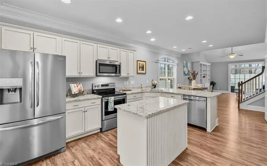 30 Pisgah Forest Circle, Greensboro, NC 27455 - Image #2