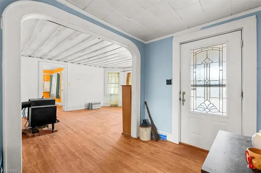 10868 Cherry Grove Road, Reidsville, NC 27320 - Image #2