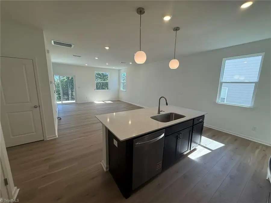 206 Parker Lane, Mebane, NC 27302 - Image #3