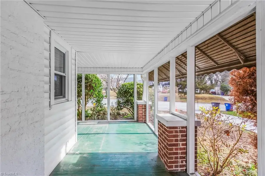 800 S Sunset Drive, Winston Salem, NC 27103 - Image #3