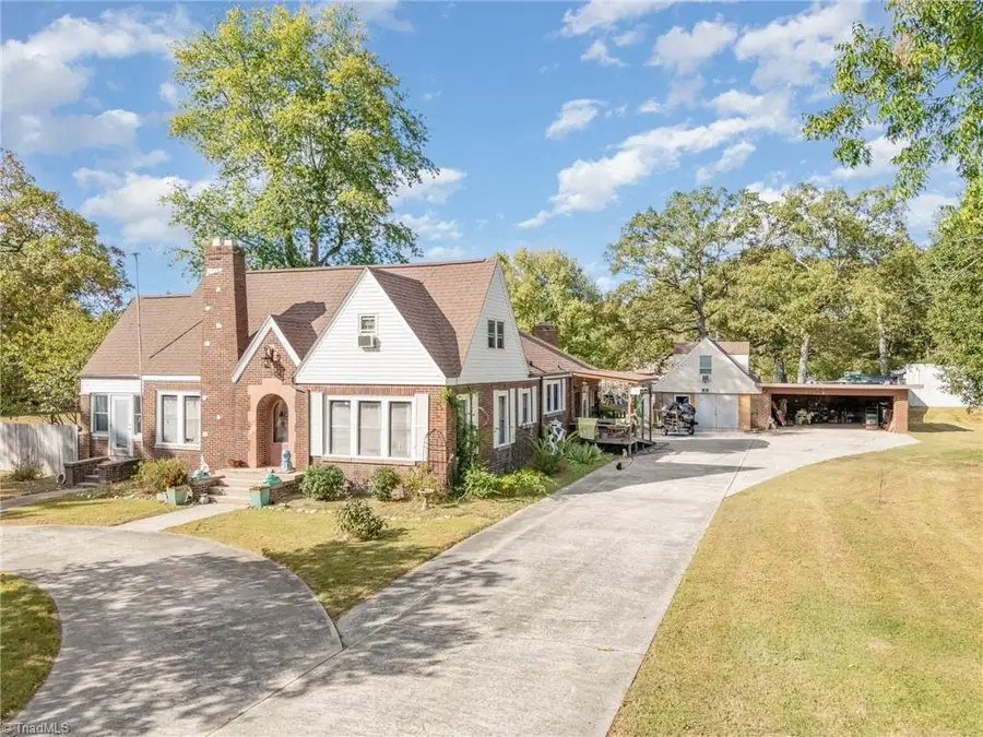 827 Shell Road, Thomasville, NC 27360 - Image #2