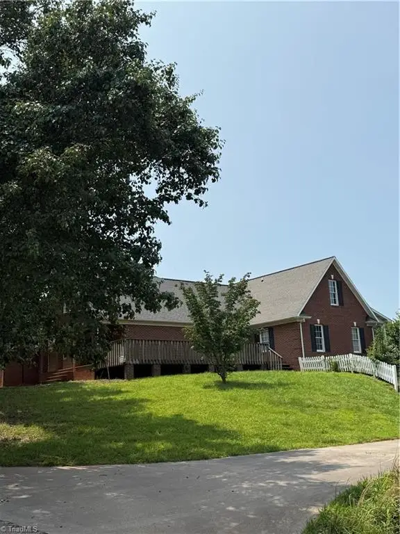 591 Fox Road, Wilkesboro, NC 28697 - Image #2