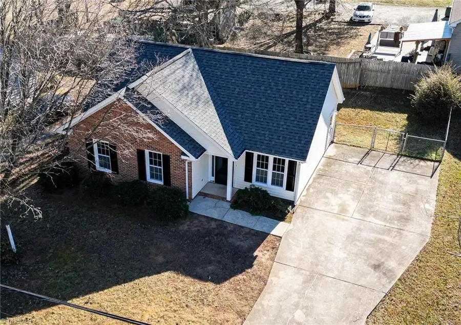 1008 Lawson Street, Eden, NC 27288 - Image #3