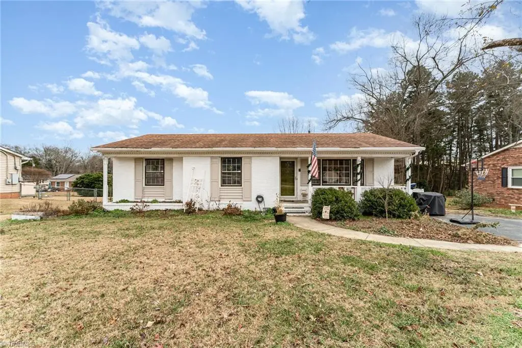 713 Lake Drive, Kernersville, NC 27284 - Image #1