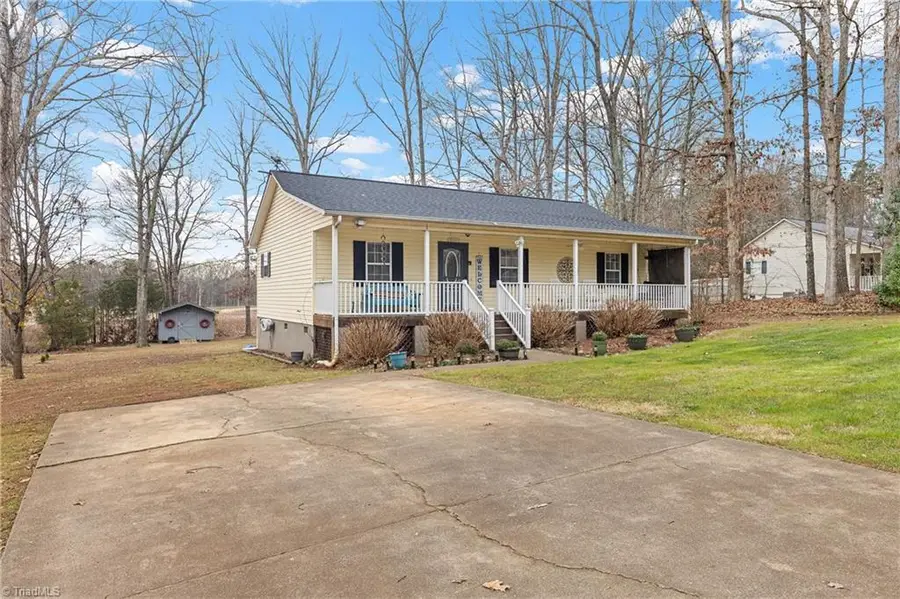 69 Lanning Drive, Denton, NC 27239 - Image #3