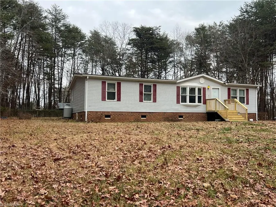 270 Gem Stone Loop, Summerfield, NC 27358 - Image #3