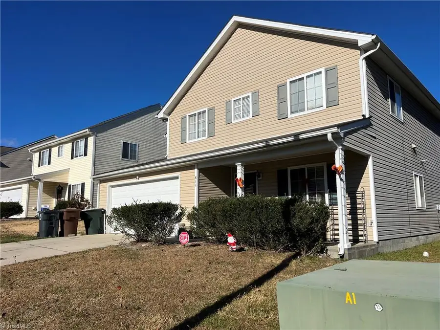 811 Stockport Way, McLeansville, NC 27301 - Image #2