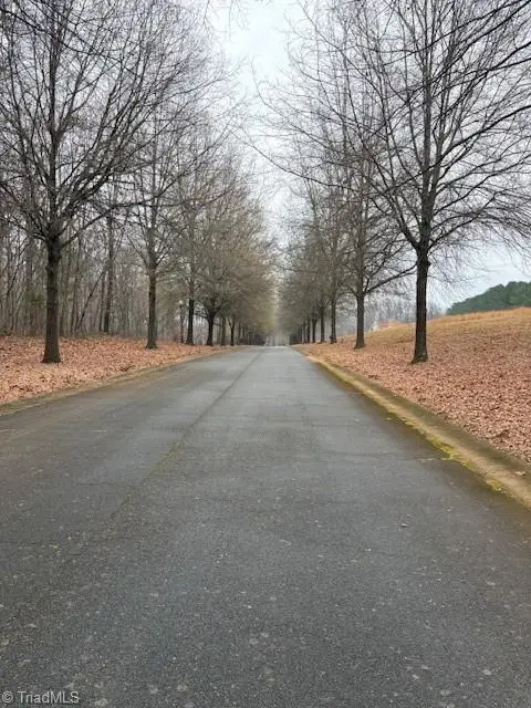 192 Swans Way, Lexington, NC 27295 - Image #3