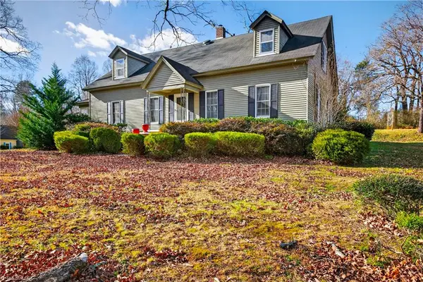 2500 Mount Hope Church Road, Whitsett, NC 27377