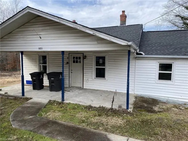 905 Wilcox Street, Winston-Salem, NC 27105