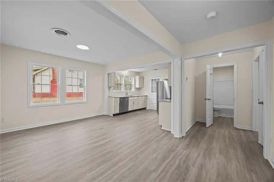 100 Carr Street, Thomasville, NC 27360 - Image #3