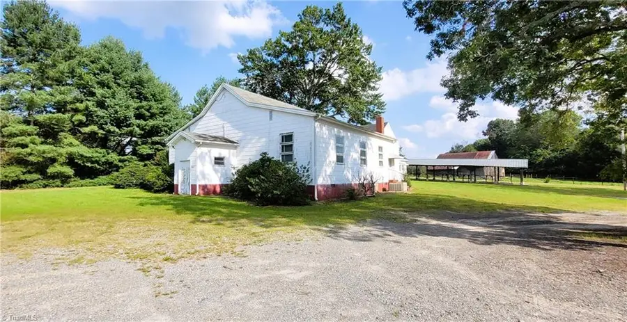 6305 Pine Hall Road, Belews Creek, NC 27009 - Image #2