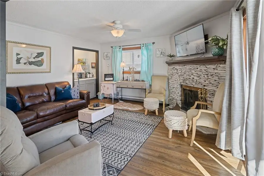 301 Pinnacle Inn Road #2101, Beech Mountain, NC 28604 - Image #2