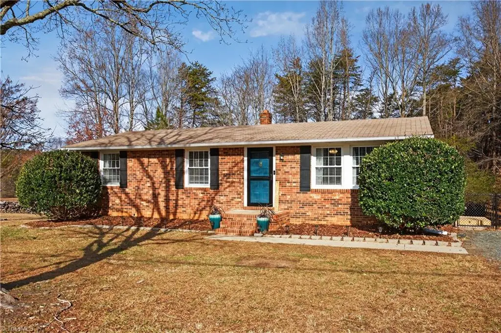 413 Vernon Road, Reidsville, NC 27320 - Image #1