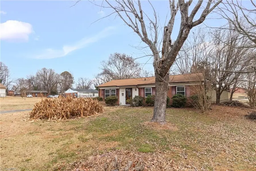 1203 Curtis Street, Greensboro, NC 27406 - Image #3