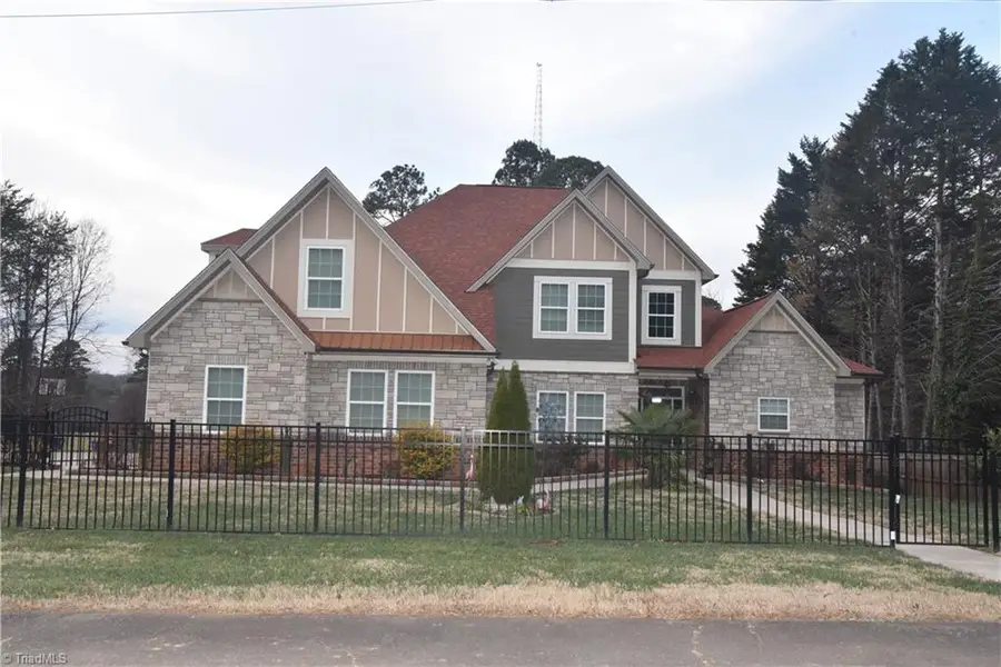 1413 Bancroft Street, Winston Salem, NC 27127 - Image #3