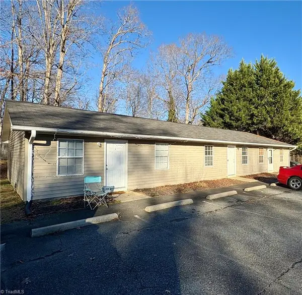 2808 Uwharrie Road, Archdale, NC 27263