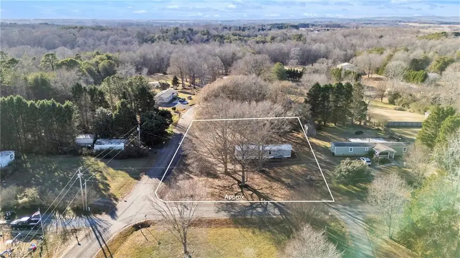 4179 Deerfield Drive, Maiden, NC 28650 - Image #3