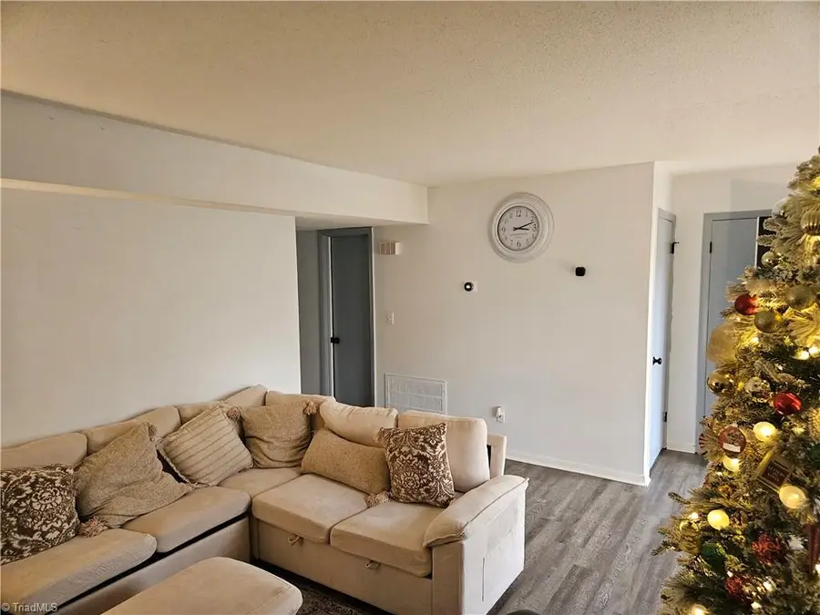 303 Lamplighter Circle, Winston Salem, NC 27104 - #3