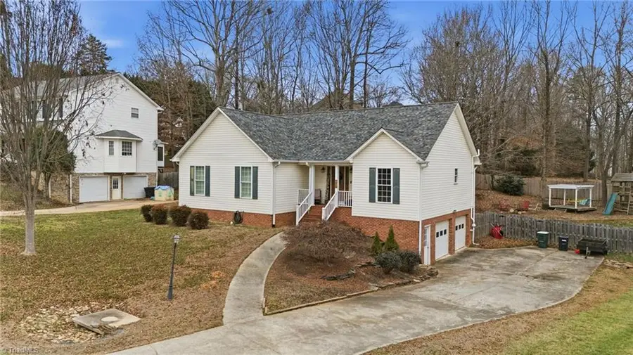 7640 Abington Drive, Kernersville, NC 27284 - Image #2