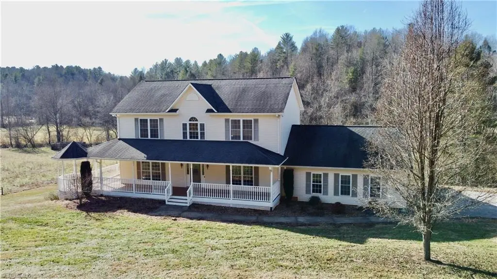 1114 Red Top Road, Wilkesboro, NC 28697 - #1